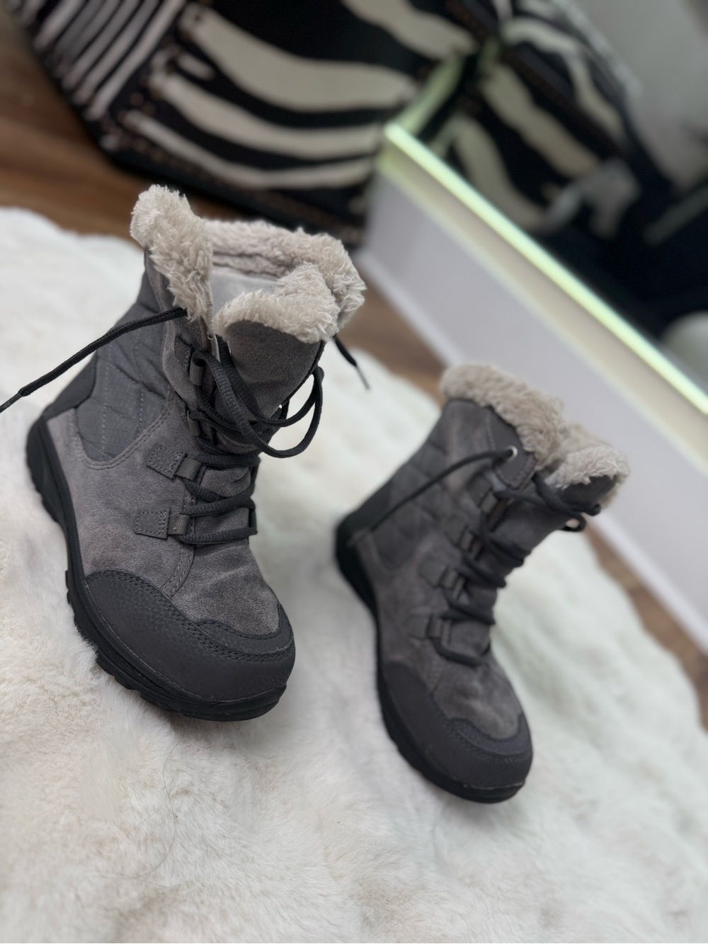 Columbia Gray Suede-Look Fur-Trim Winter Boots